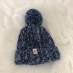 babyGAP Pom Beanie